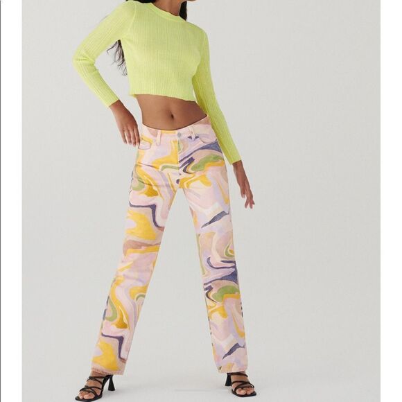 Zara Blogger Favorite 90s Jeans - Picture 1 of 8